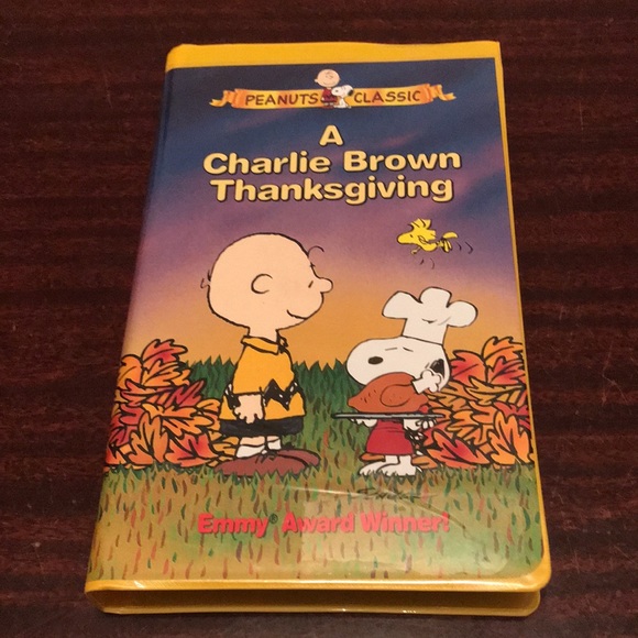 2 VHS tapes Charlie Brown Thanksgiving and Great Pumpkin - Picture 7 of 8
